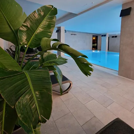 Lazurowy A326 Z Dostepem Do Basenu * 尼彻兹