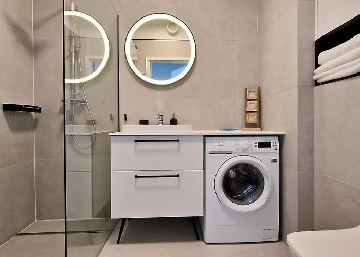 Lazurowy A326 Z Dostepem Do Basenu